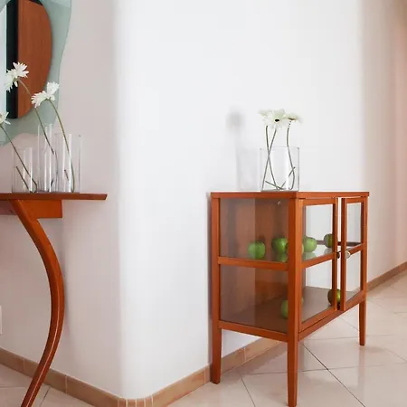 Domomea - Vespucci 4 *